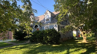 Carbondale, IL Apartments - 701 S Rawlings St