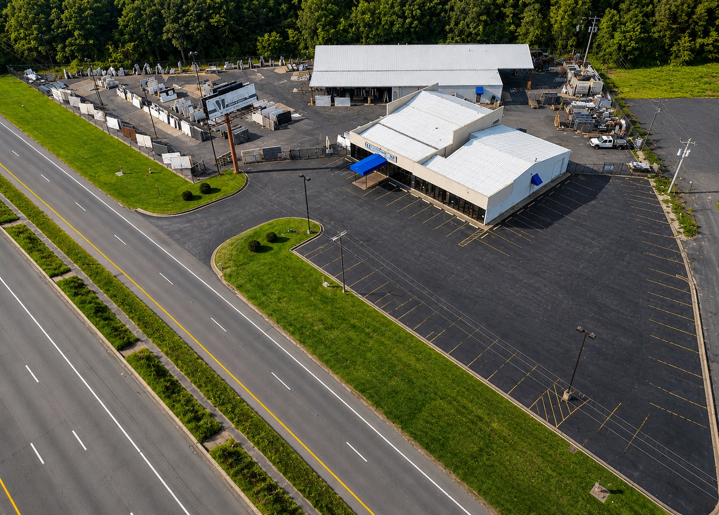 18525 I-30 Hwy, Benton, AR for Sale