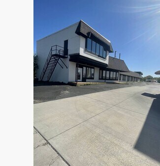 Wichita, KS Office - 3900 E Harry St