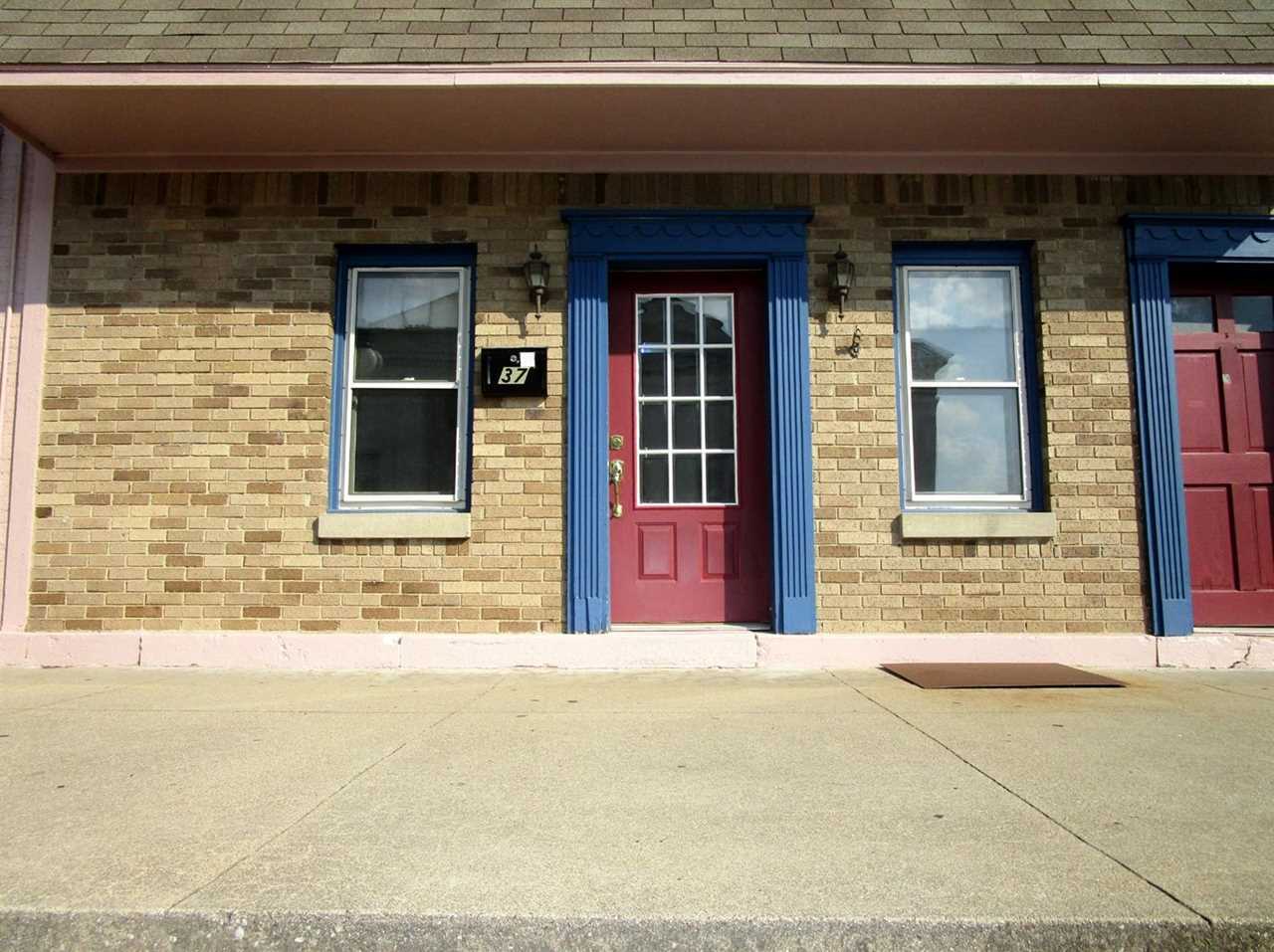37 S Main St, Winchester, KY for Rent