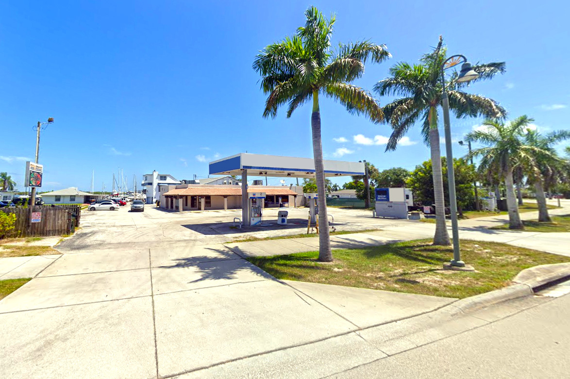 1004-1010 Seaway Dr, Fort Pierce, FL for Sale