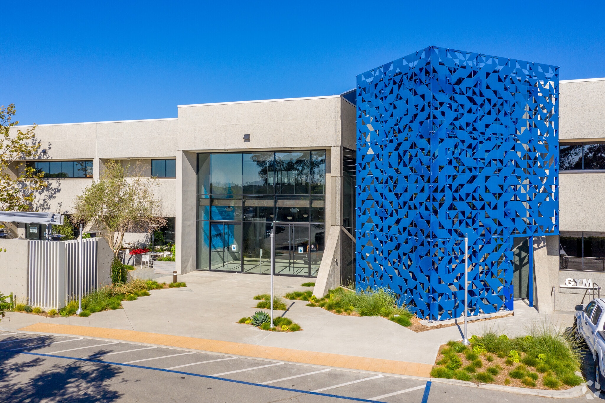 2051 Palomar Airport Rd, Carlsbad, CA for Rent