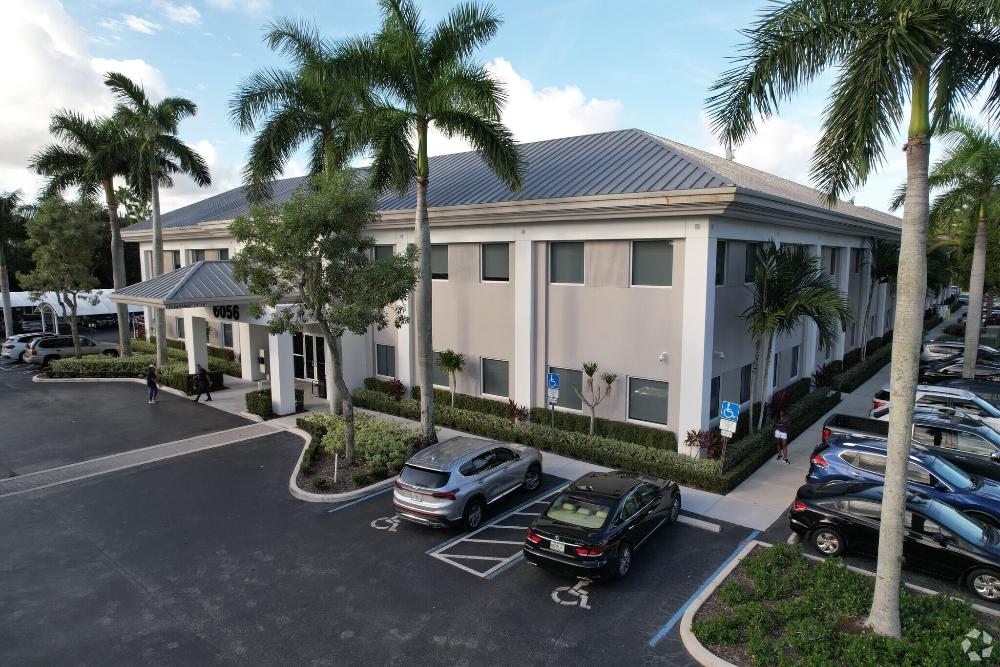6056 Boynton Beach Blvd, Boynton Beach, FL for Rent