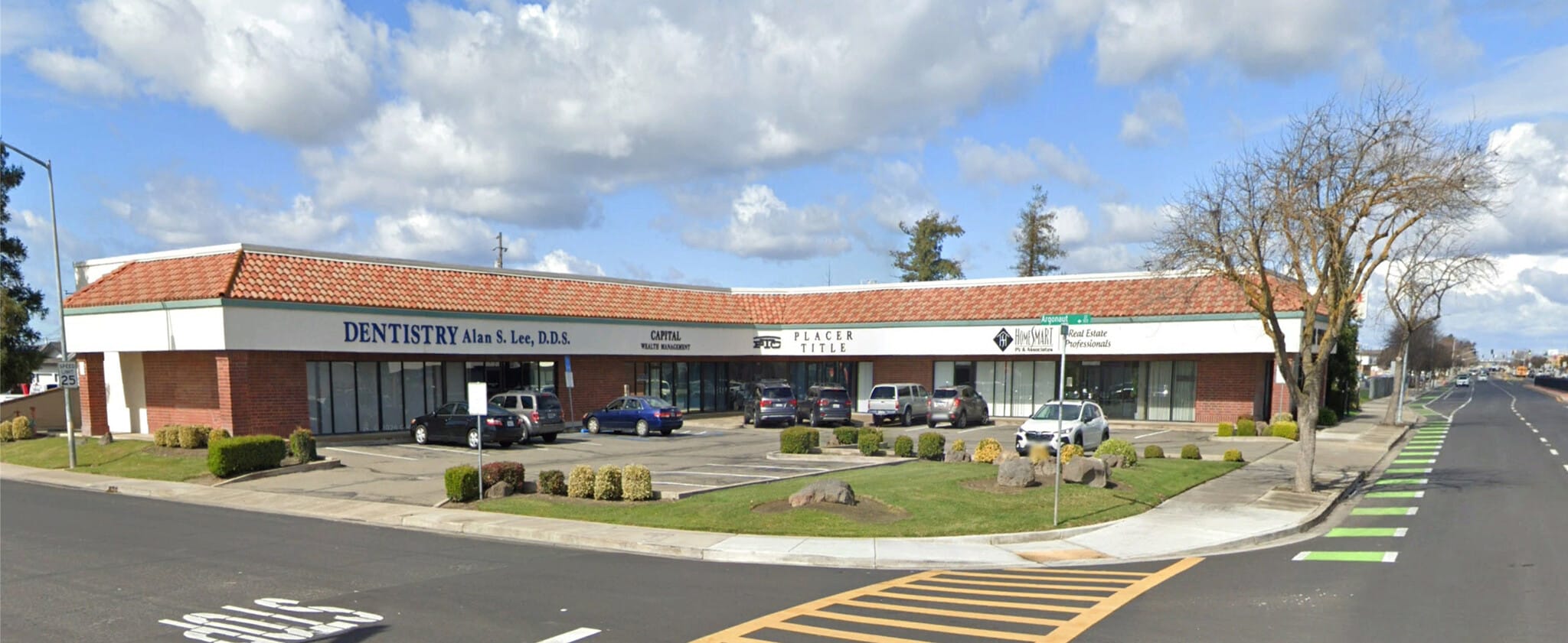715-735 N Main St, Manteca, CA for Rent