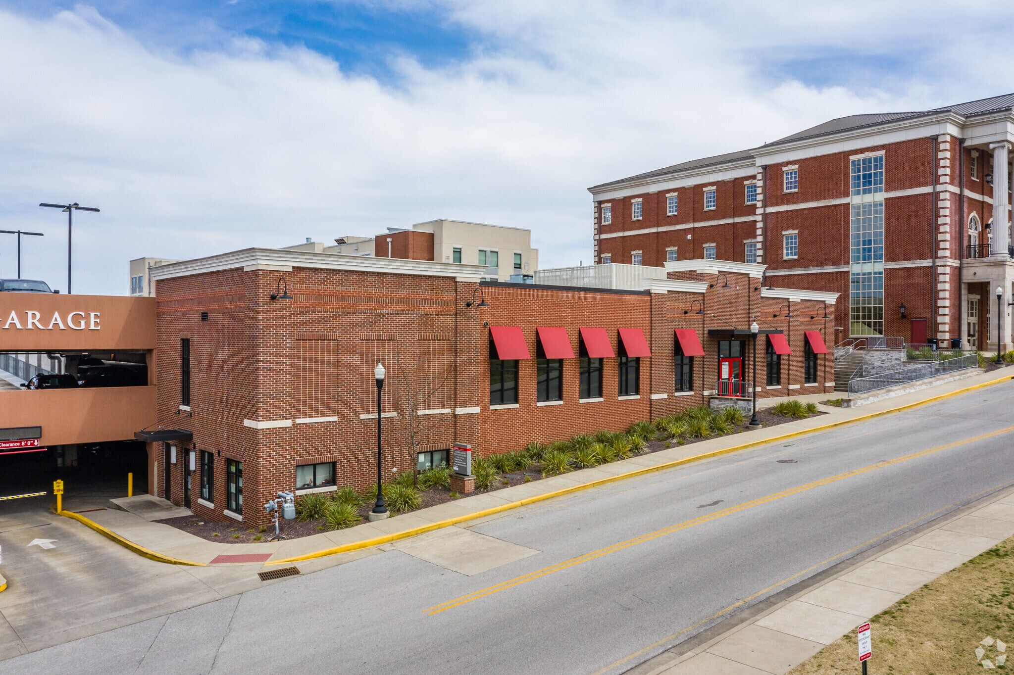 268 Alumni Ave Bowling Green, KY 42101 Retail Property for Lease on
