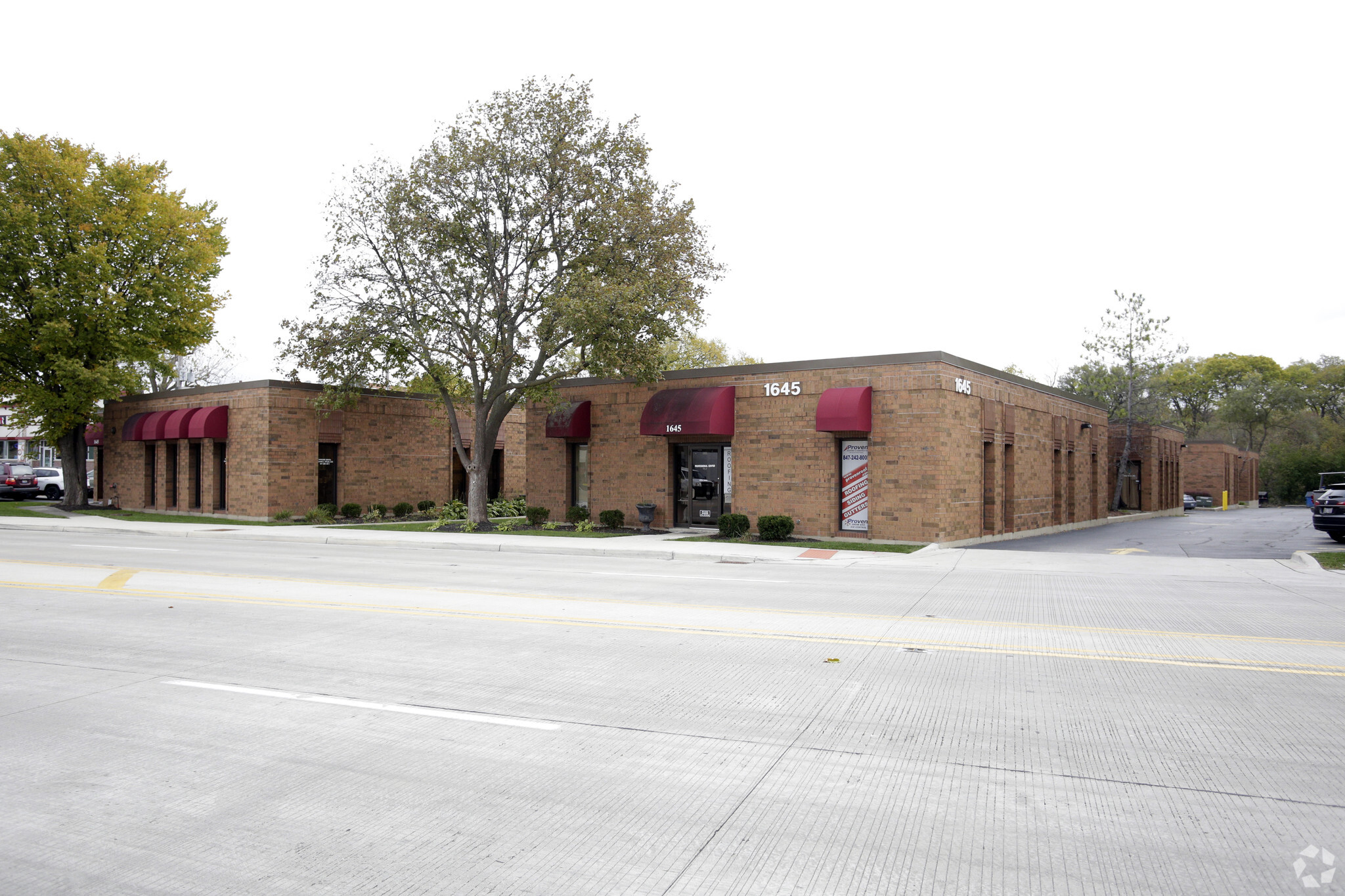 1645 S River Rd, Des Plaines, IL for Rent