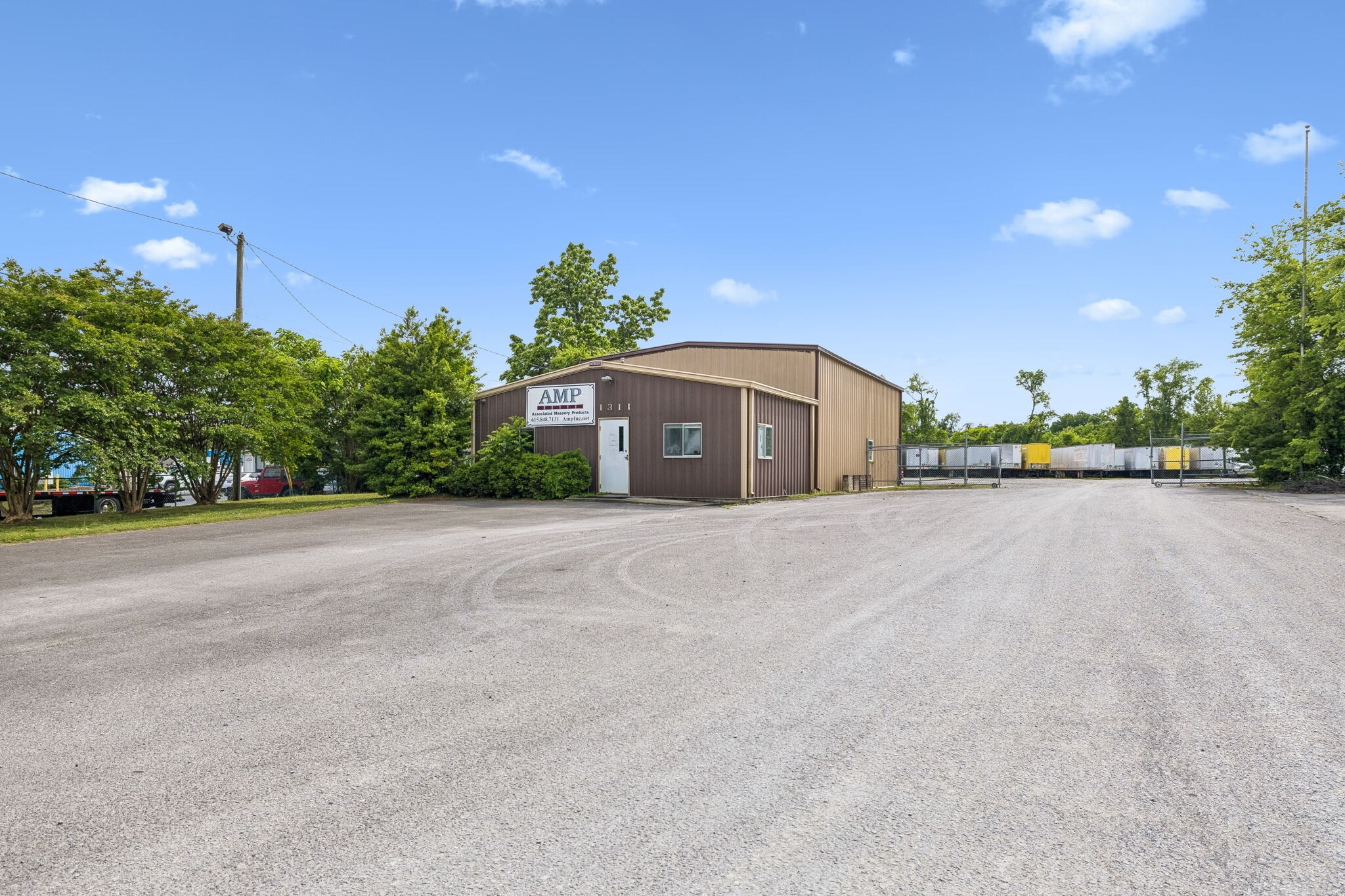 1311 W College St, Murfreesboro, TN for Sale
