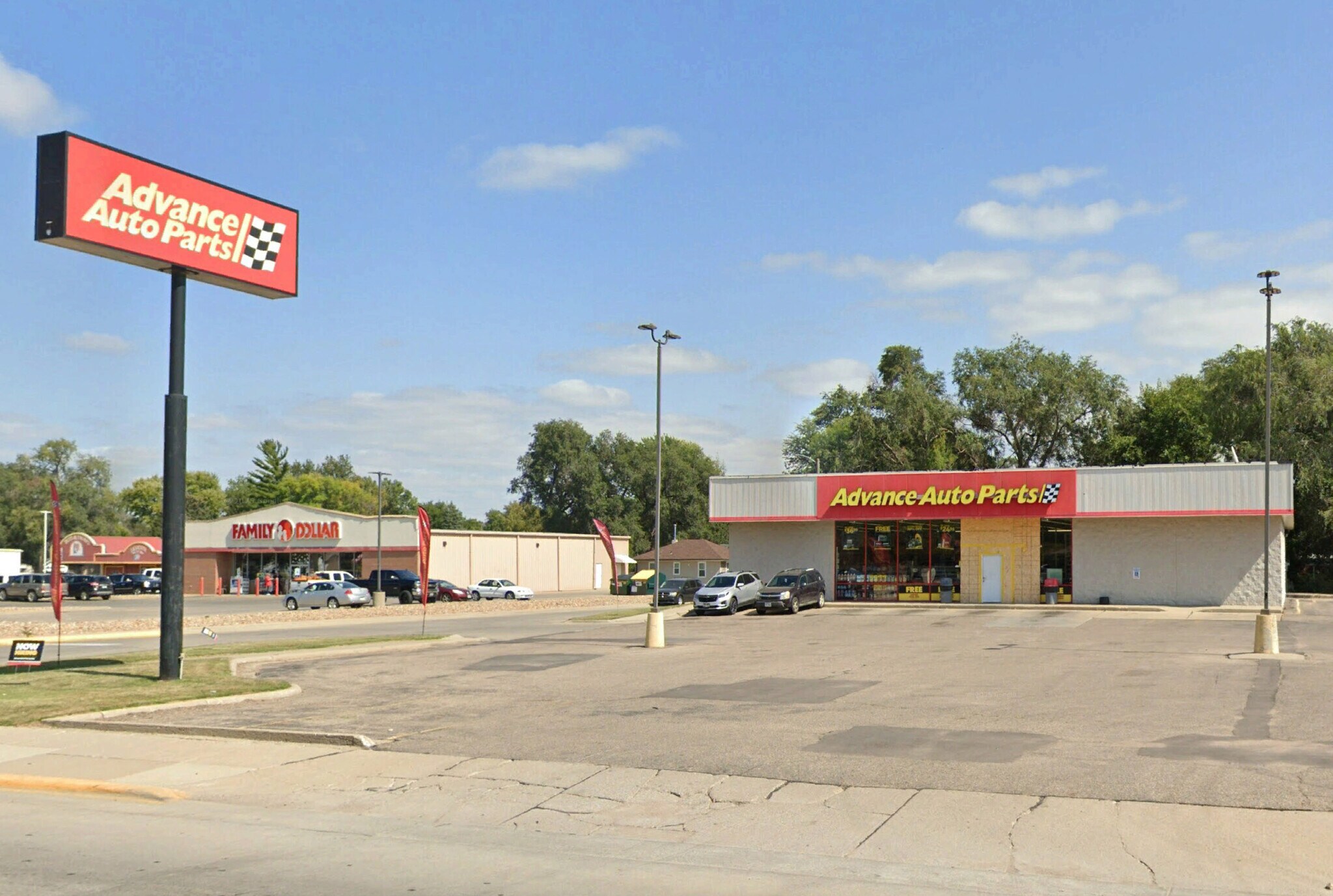 1700 Dakota Ave, South Sioux City, NE for Rent