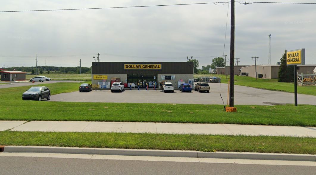 704 E Albion St, Avilla, IN for Sale