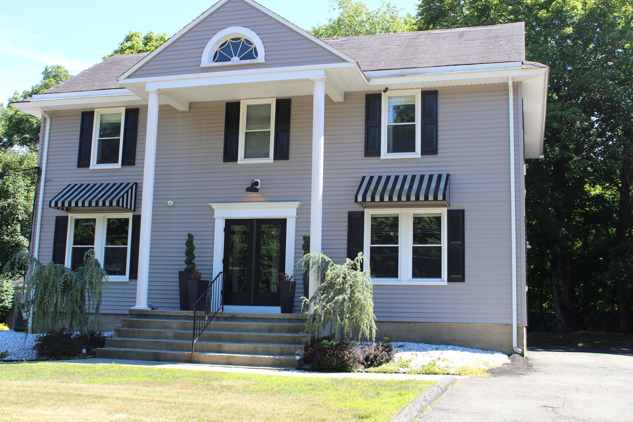 2229 Crompond Rd, Cortlandt Manor, NY for Rent