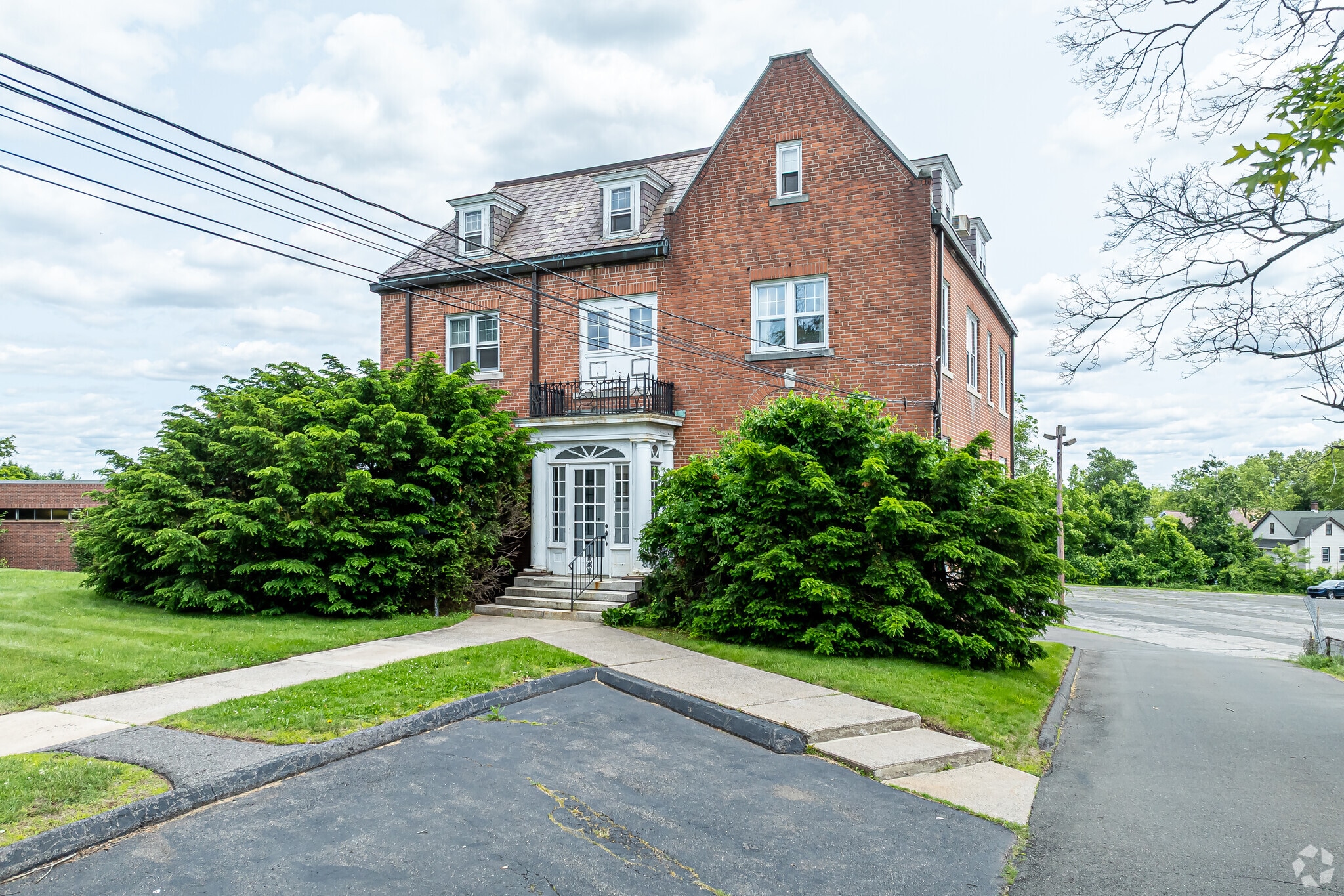 655 East St, New Britain, CT for Sale