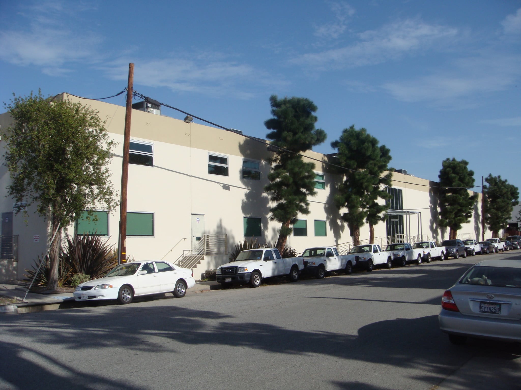 6817-6833 E Acco St, Commerce, CA for Rent