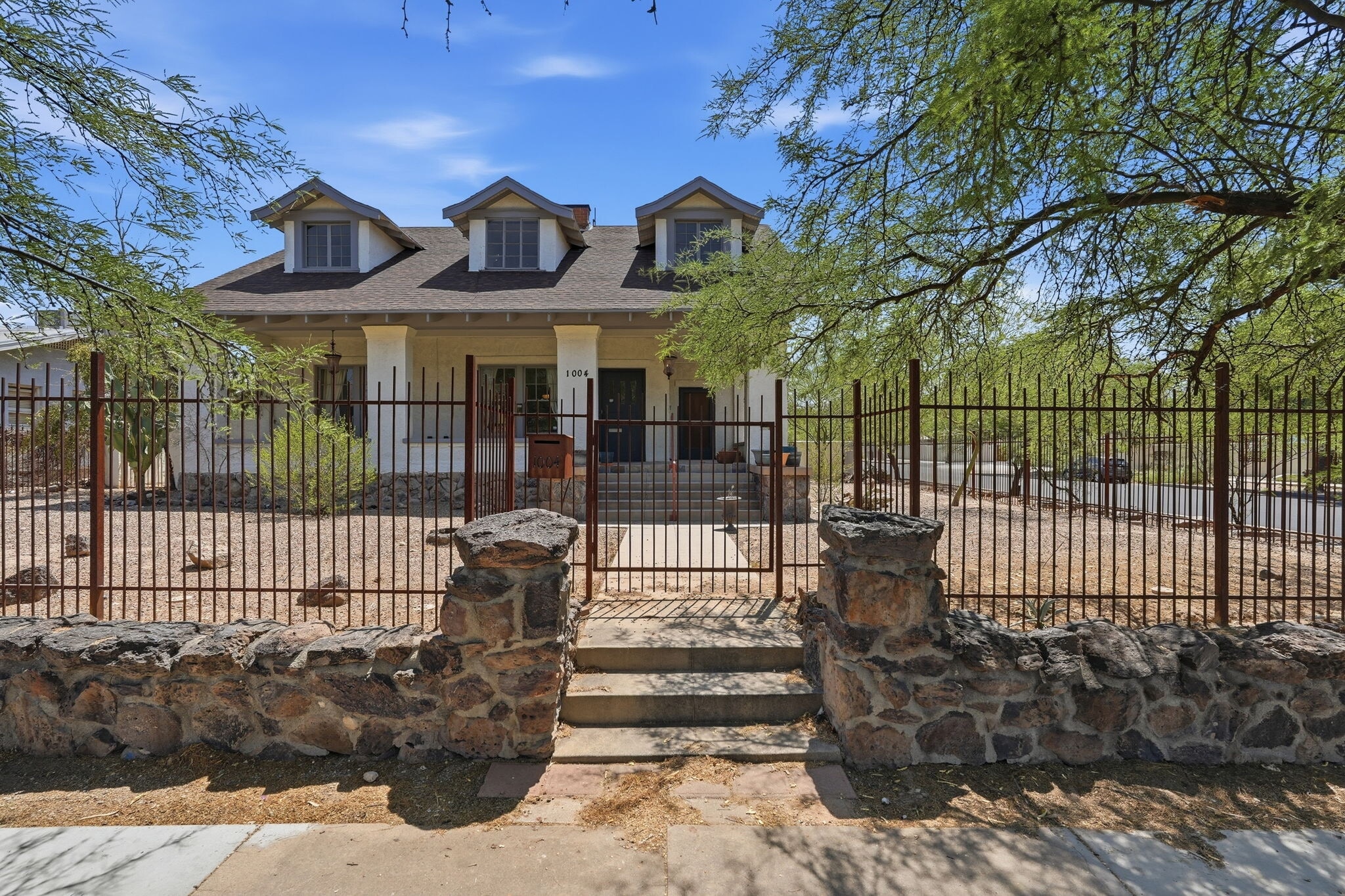 1004 N 6th Ave, Tucson, AZ for Sale