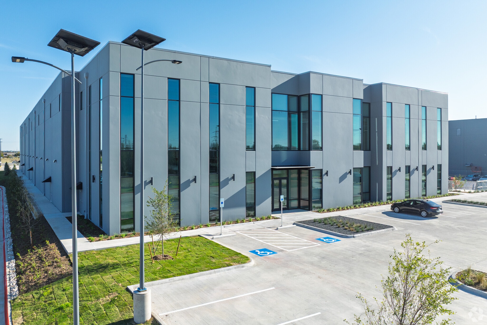 2200-2300 SE Loop 820 Hwy, Fort Worth, TX for Rent