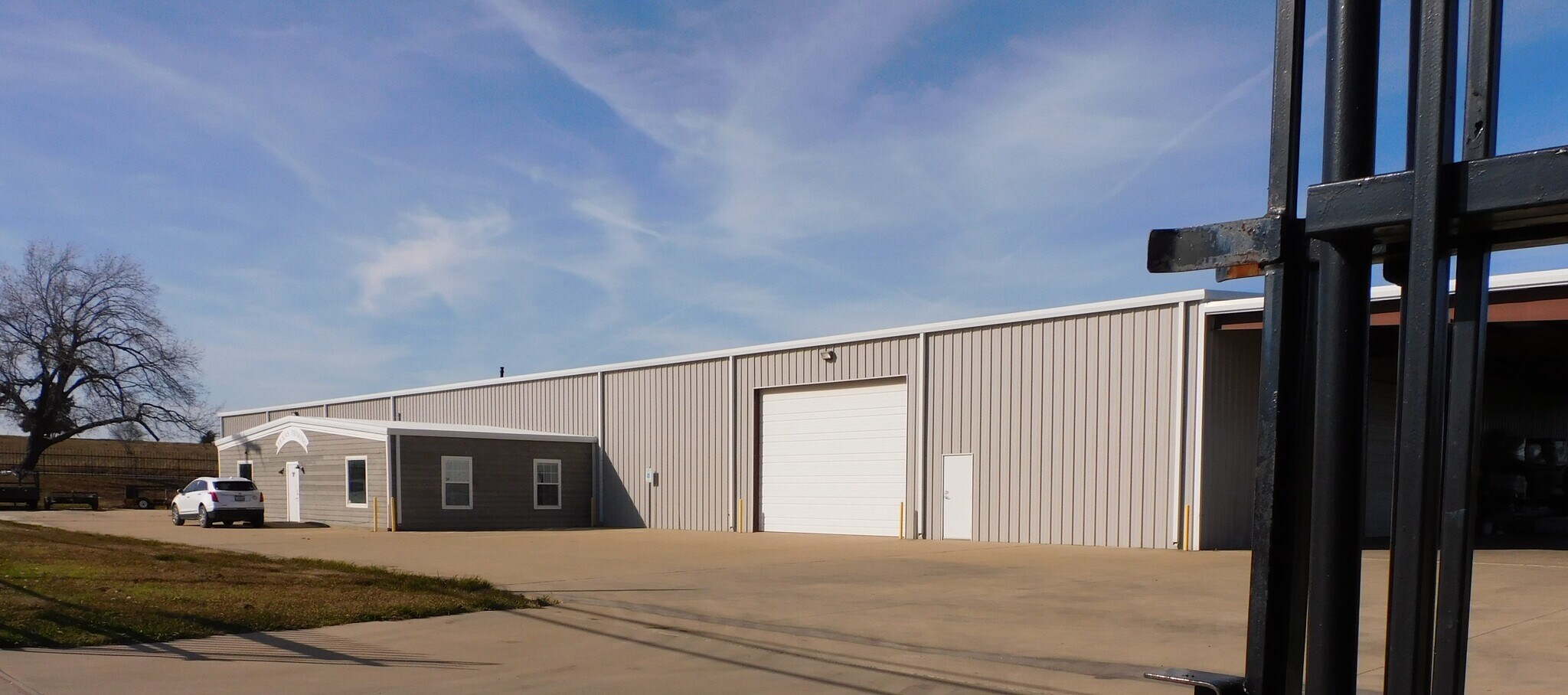 5225 W Houston St Sherman, TX 75092 Industrial Property for Lease on