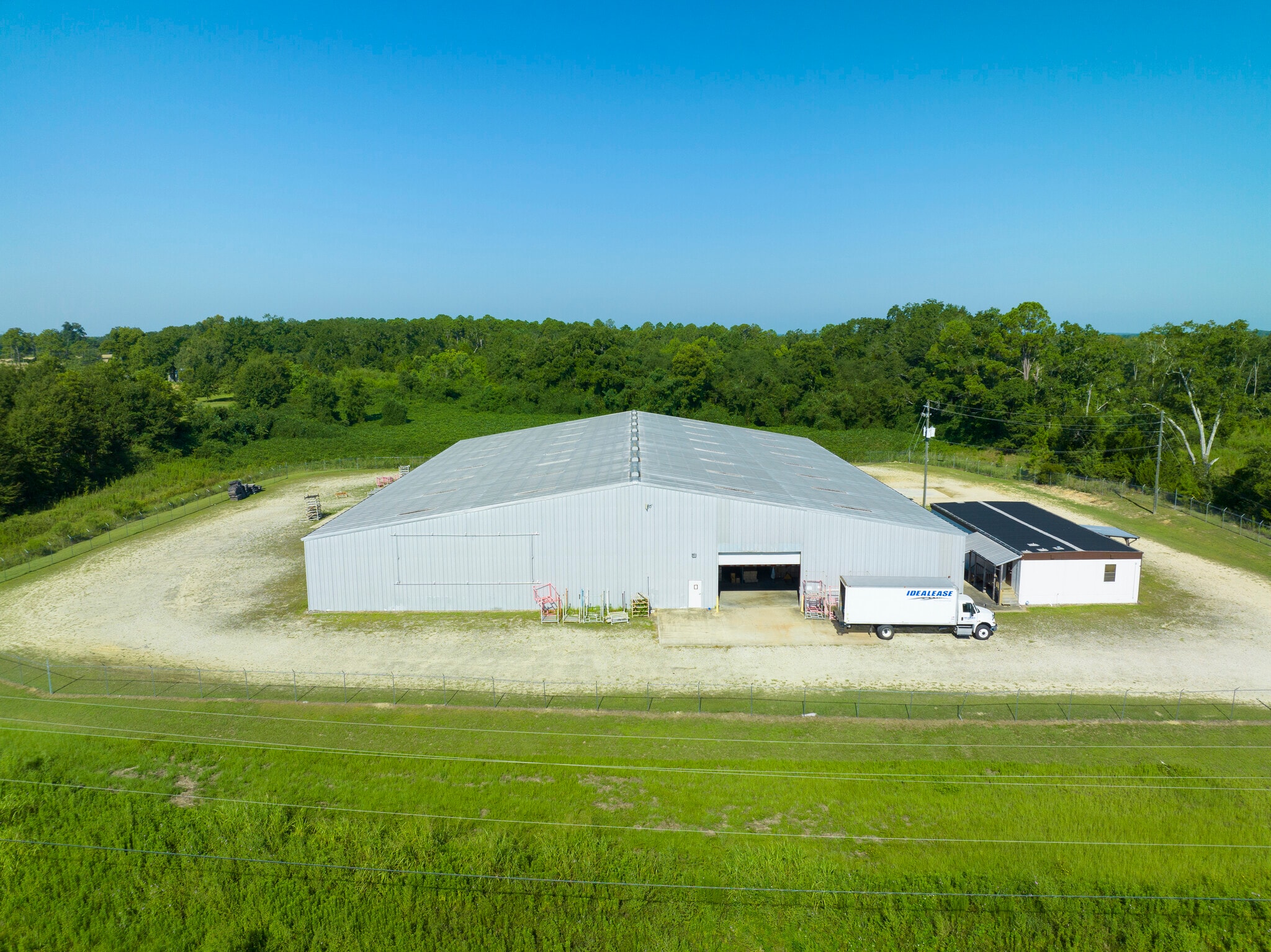 824 Mary Helen Dr, Chipley, FL for Sale