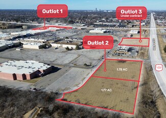 Des Moines, IA Commercial Land - 1111 E Army Post Rd