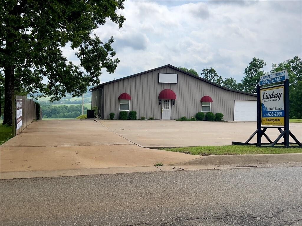 199 Harmony Rd, Huntsville, AR for Sale