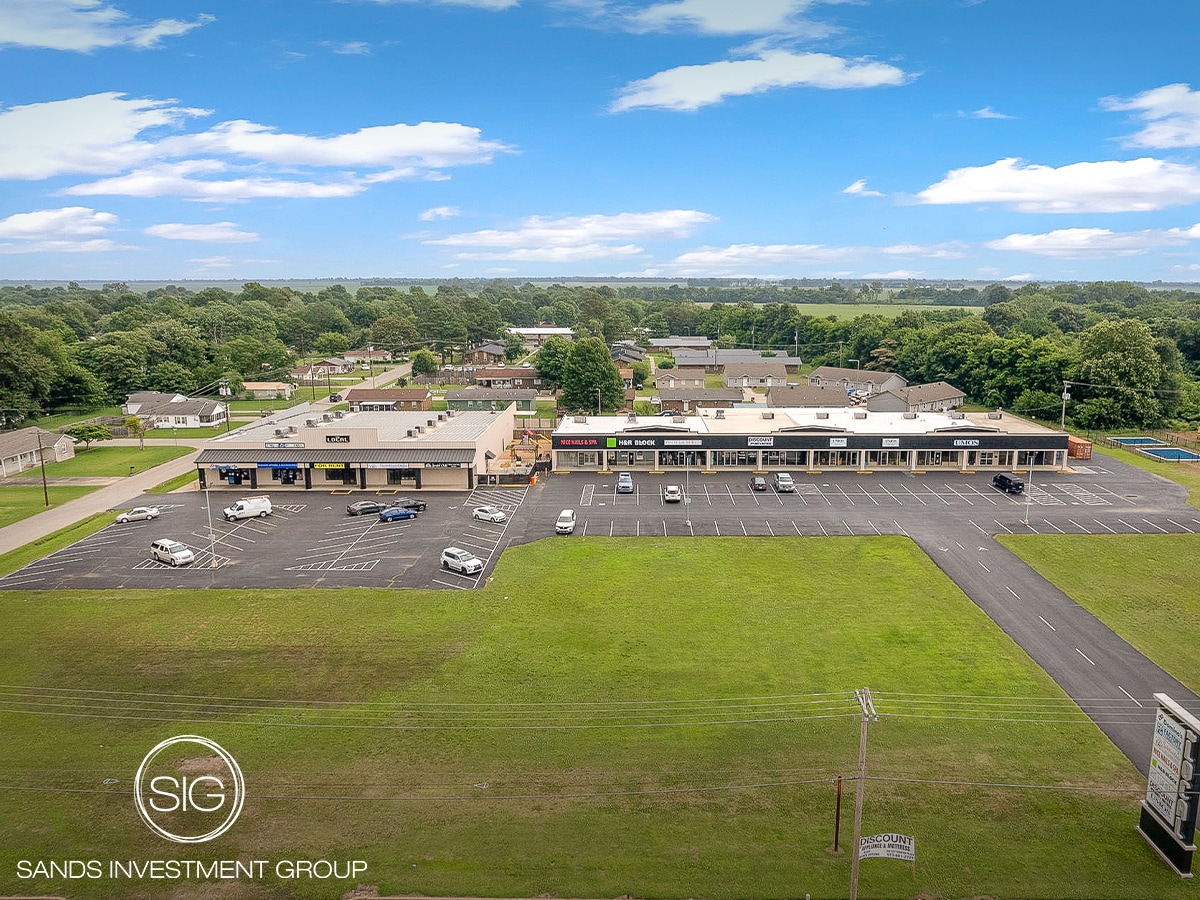 508 Independence Ave, Kennett, MO for Sale
