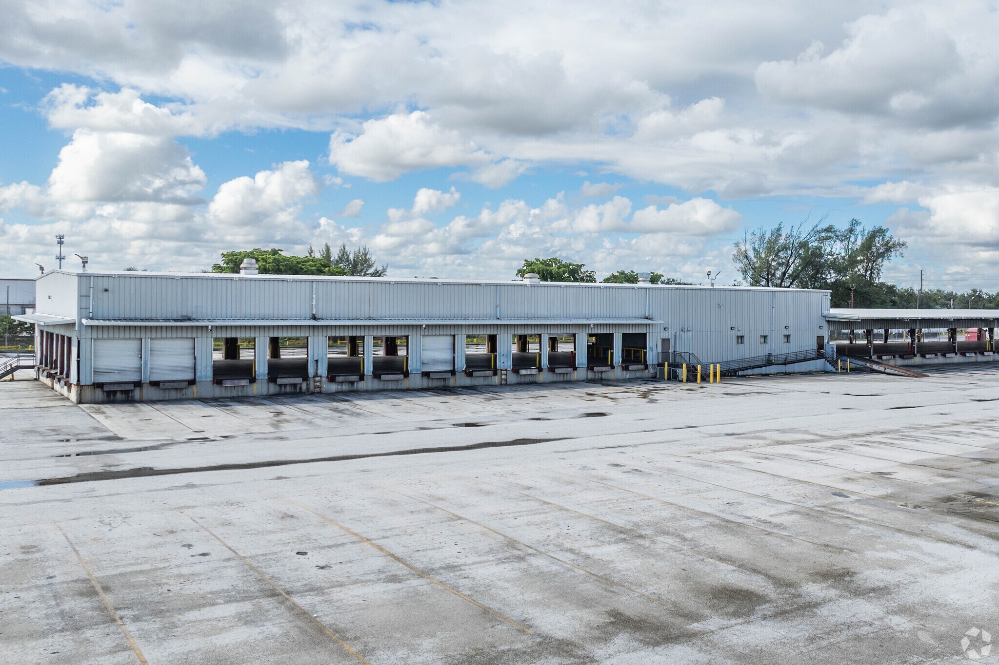 7000 NW 60th St, Miami, FL for Rent