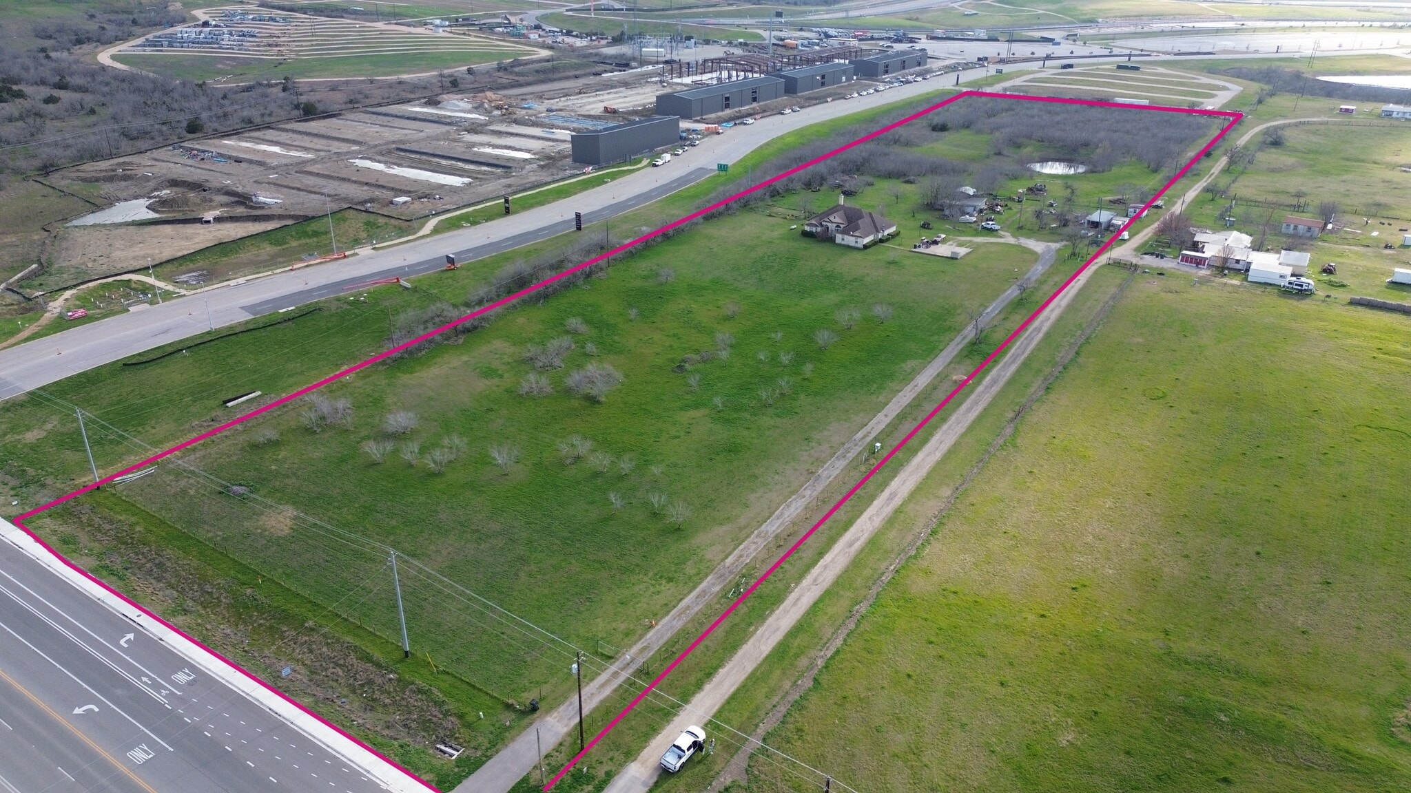 7710 Elroy rd, Del Valle, TX for Sale