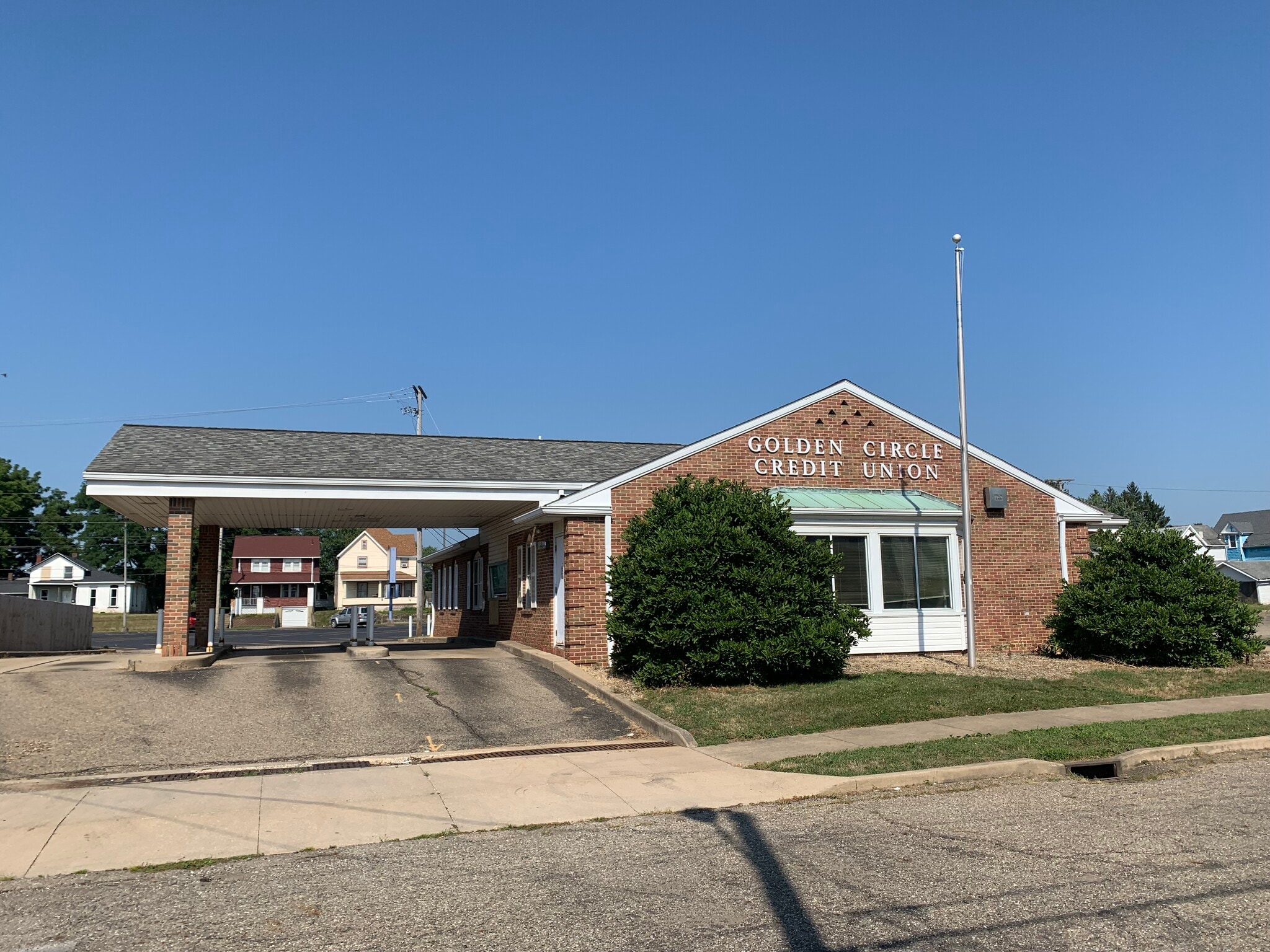 1215 Greenfield Ave SW, Canton, OH for Sale