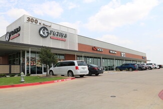 Red Oak, TX Retail - 300 Sharaf Ave