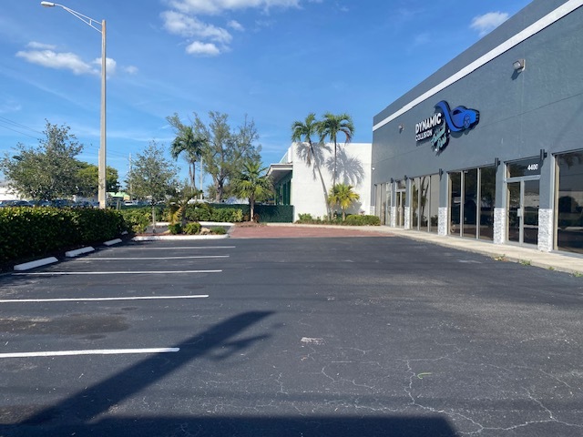 4400 N Dixie Hwy, Fort Lauderdale, FL for Sale