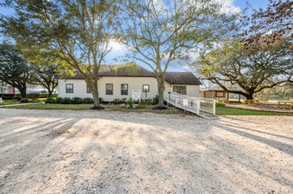 Mont Belvieu, TX Coworking Space - 4319 N FM 565 Rd