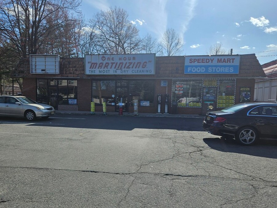 1085 Parkway Ave, Ewing, NJ for Rent