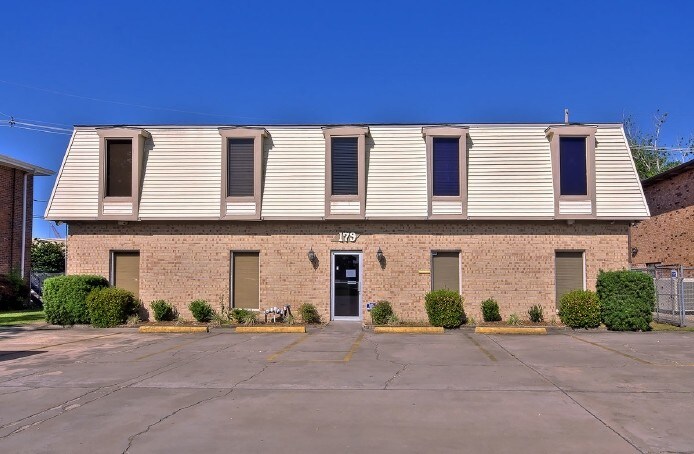 179 Belle Terre Blvd, La Place, LA for Rent