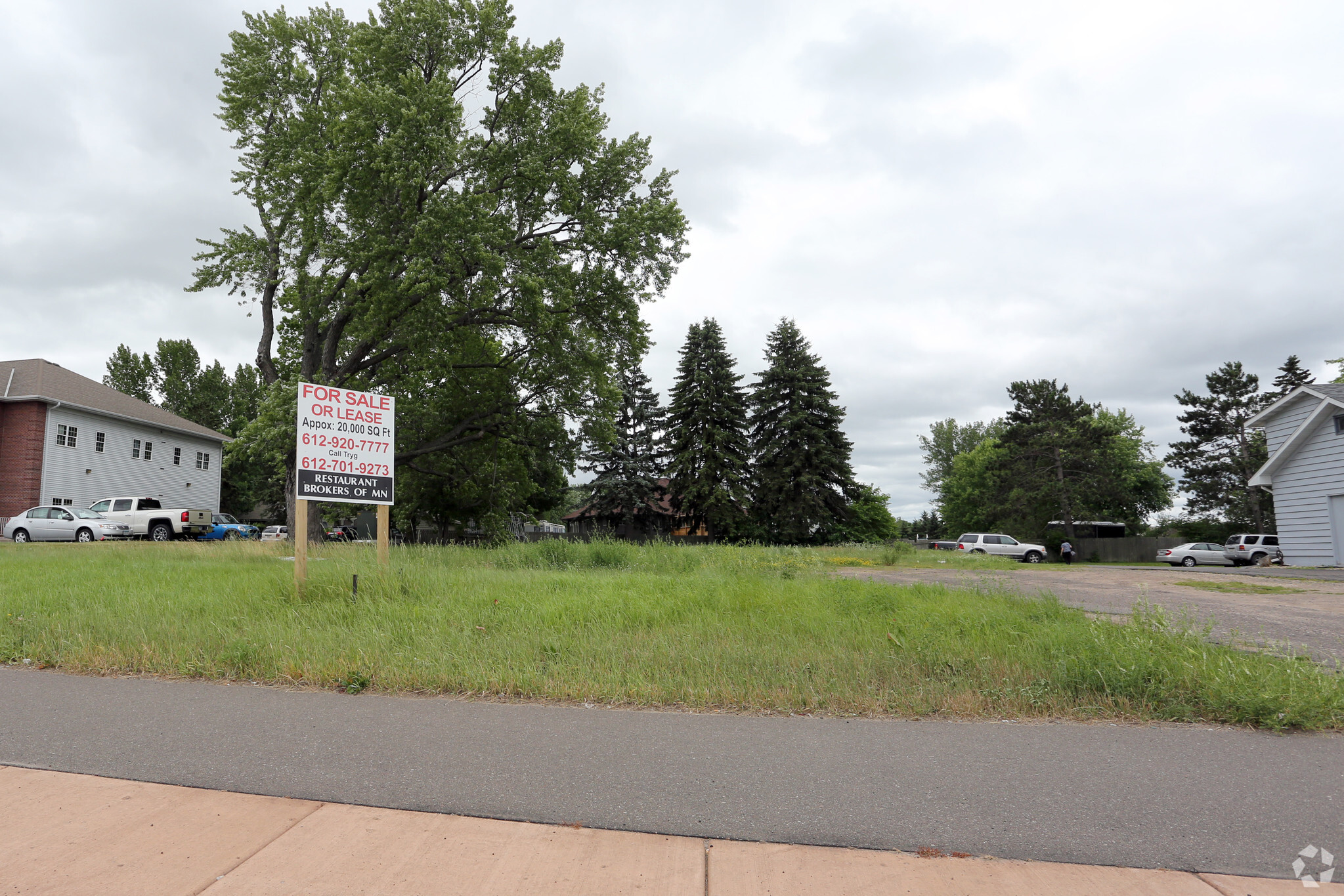 932 W Broadway Ave W, Forest Lake, MN for Sale