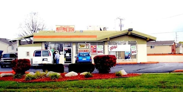 2008 W Coldwater Rd, Flint, MI for Sale