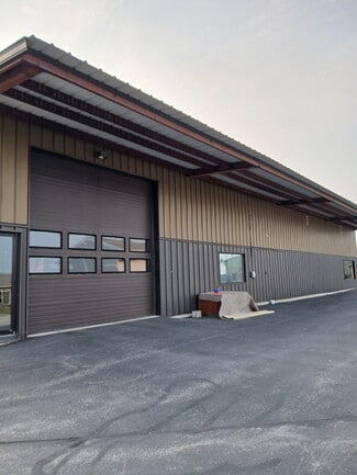Sturgeon Bay, WI Retail - 953 Egg Harbor Rd
