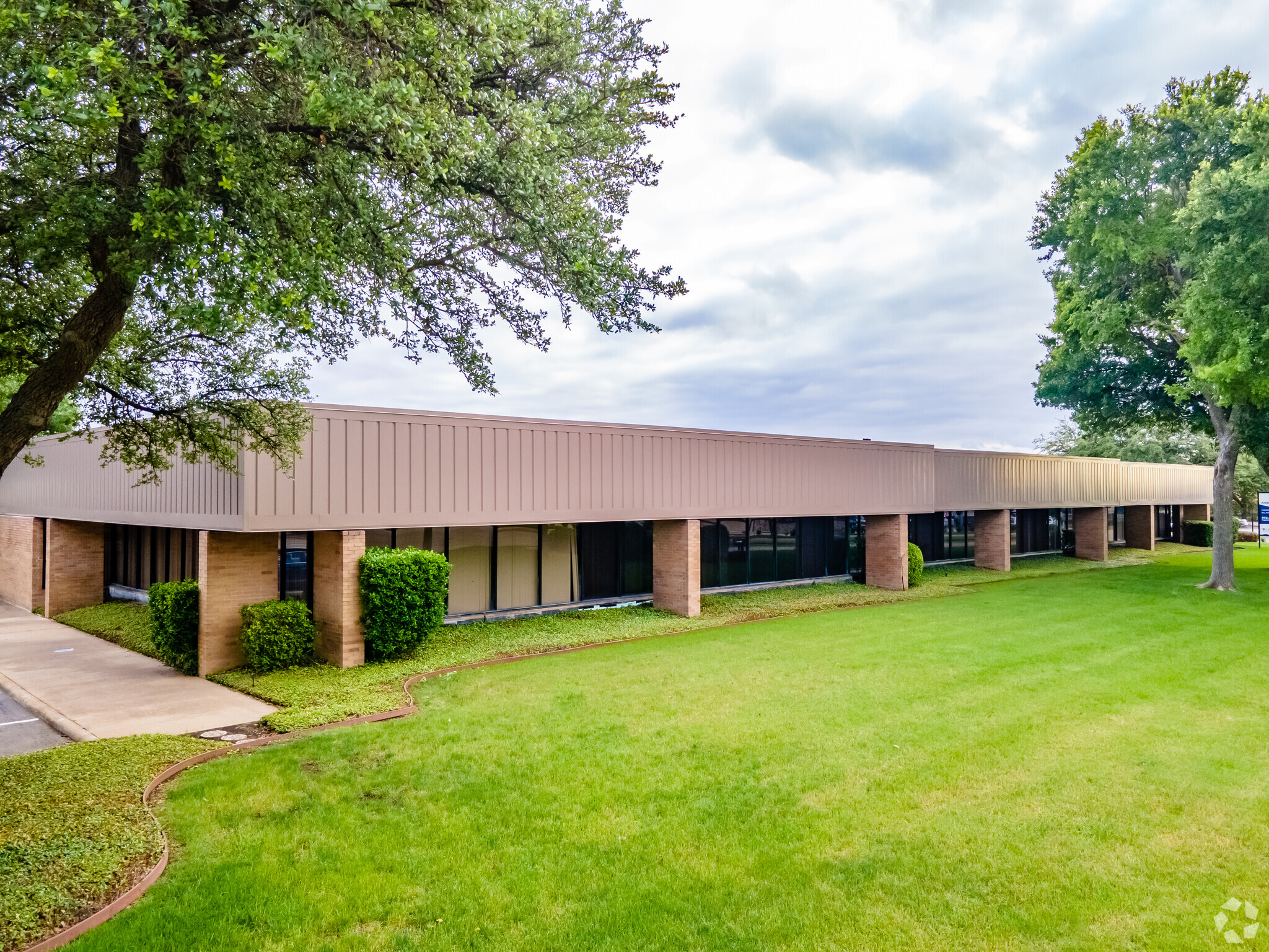 520 Central Pky E, Plano, TX for Rent