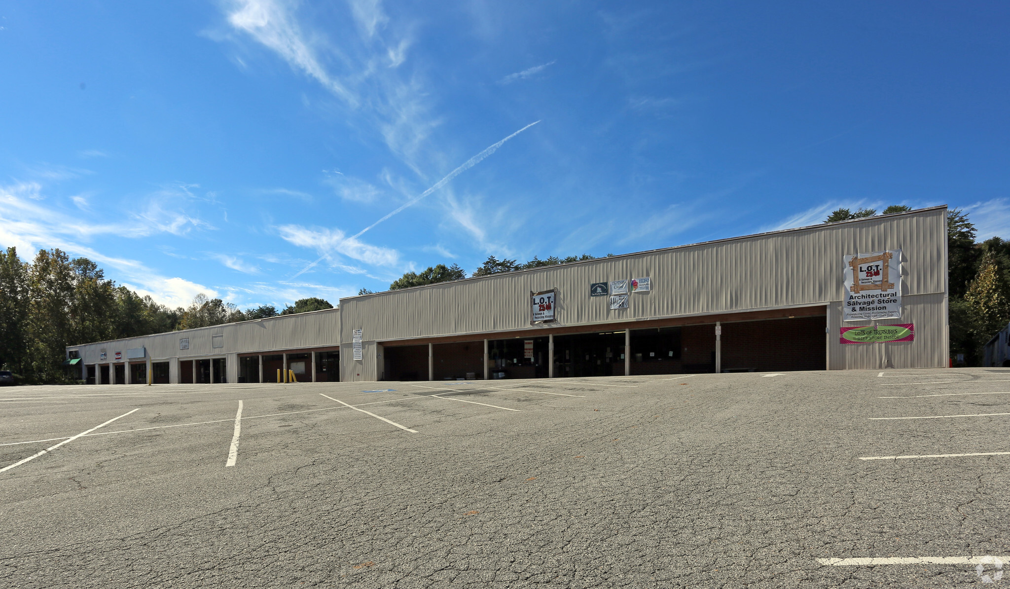 409-425 S Second Ave, Mayodan, NC for Rent