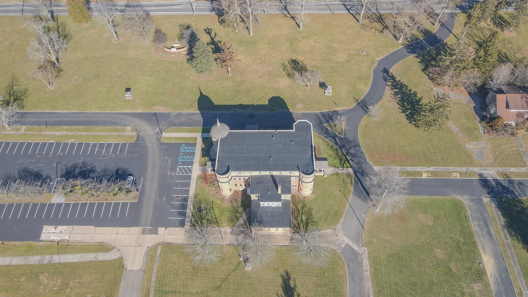 1667 E Landis Ave Vineland, NJ 08361 Office Property for Lease on