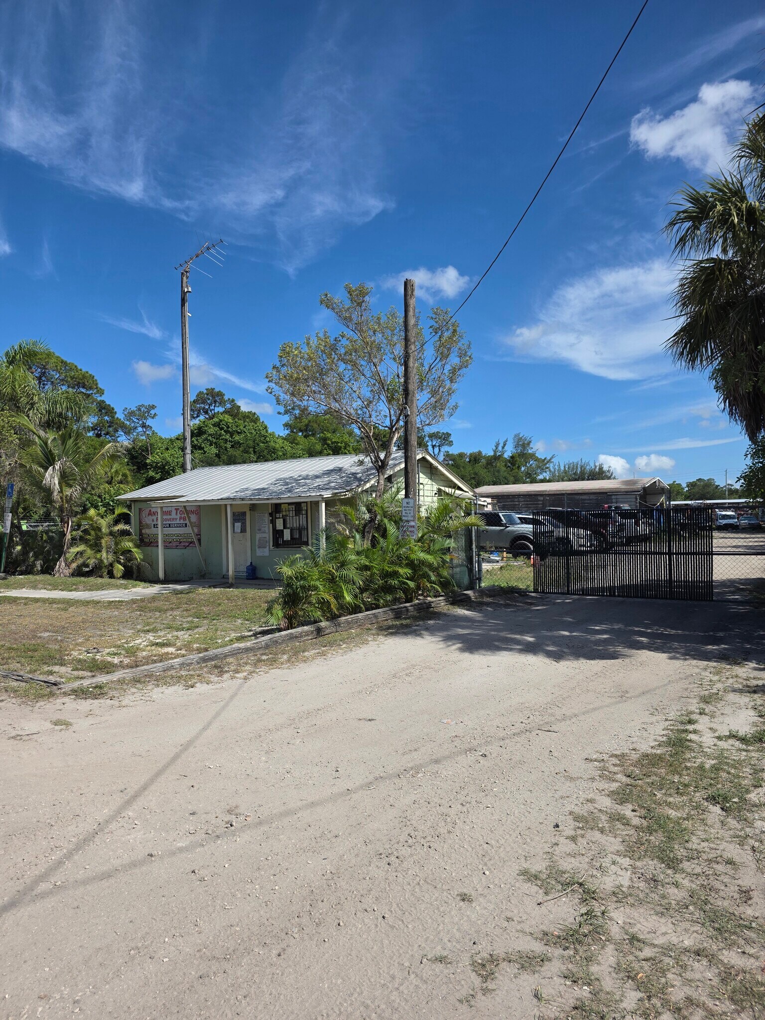 6738 Wallis Rd, West Palm Beach, FL for Rent