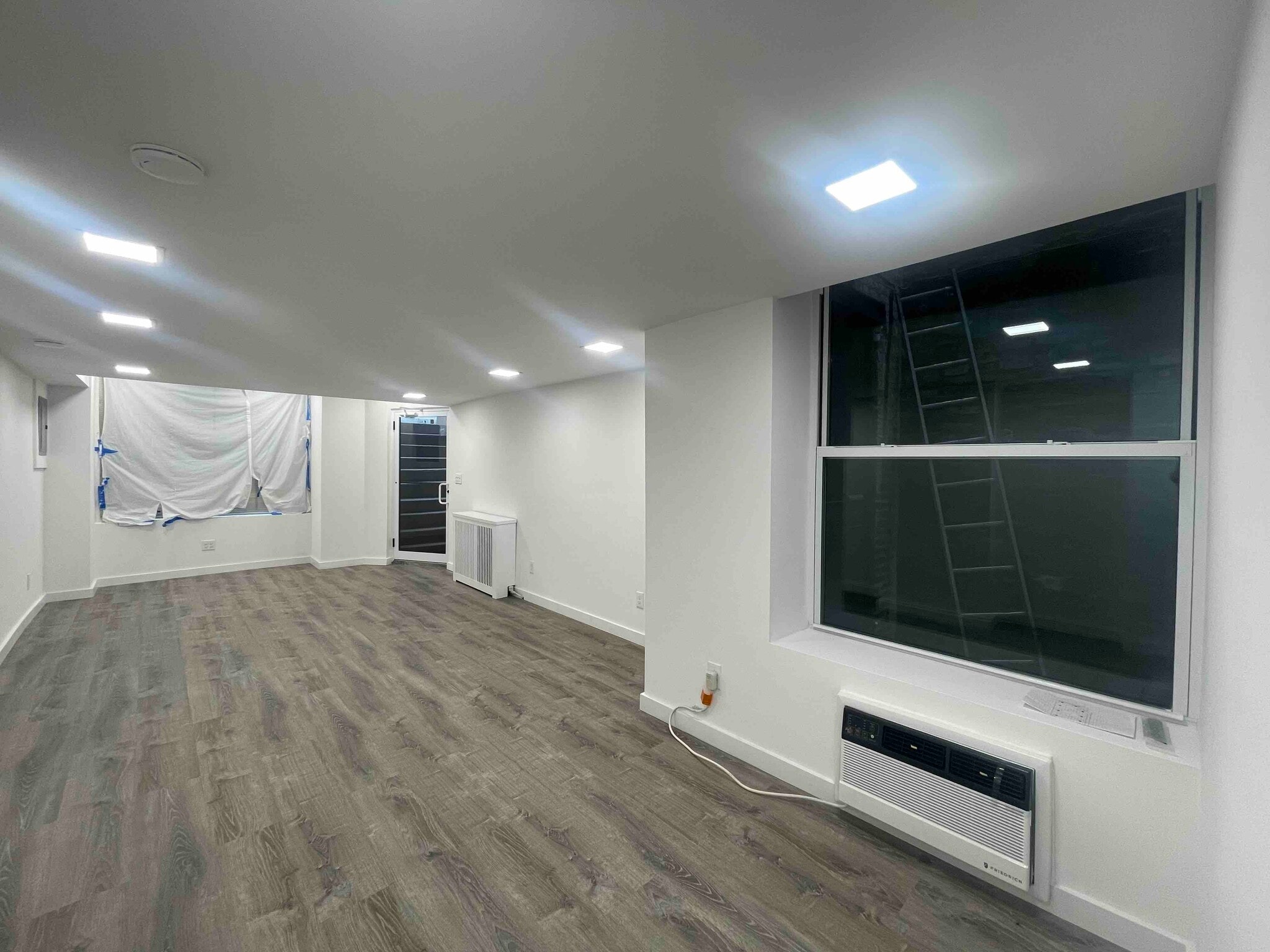 128 W 13th St, New York, NY for Rent