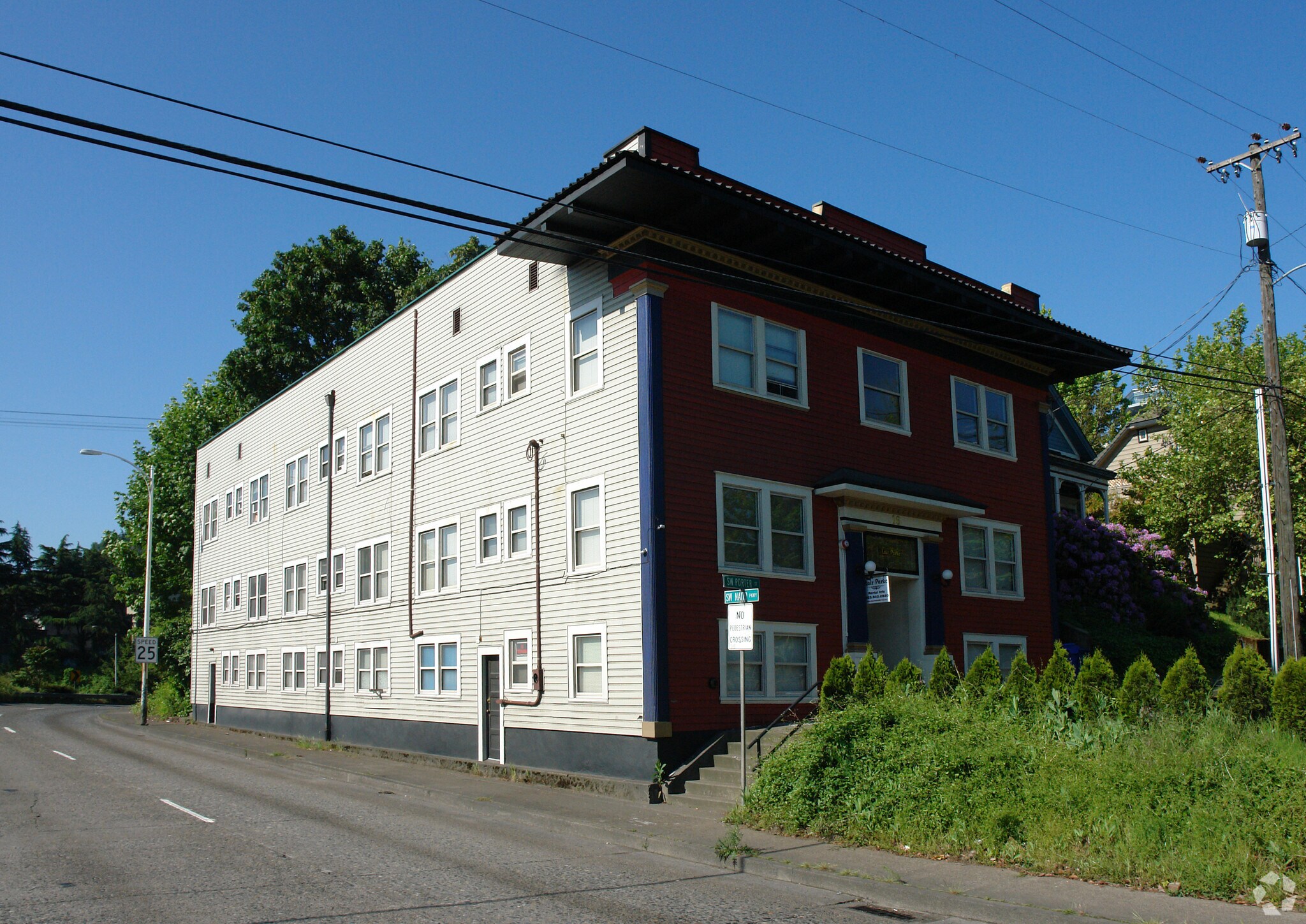 16 SW Porter St, Portland, OR for Sale
