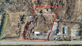 Whitchurch-Stouffville, ON Garden Center - 2737 Bloomington Rd