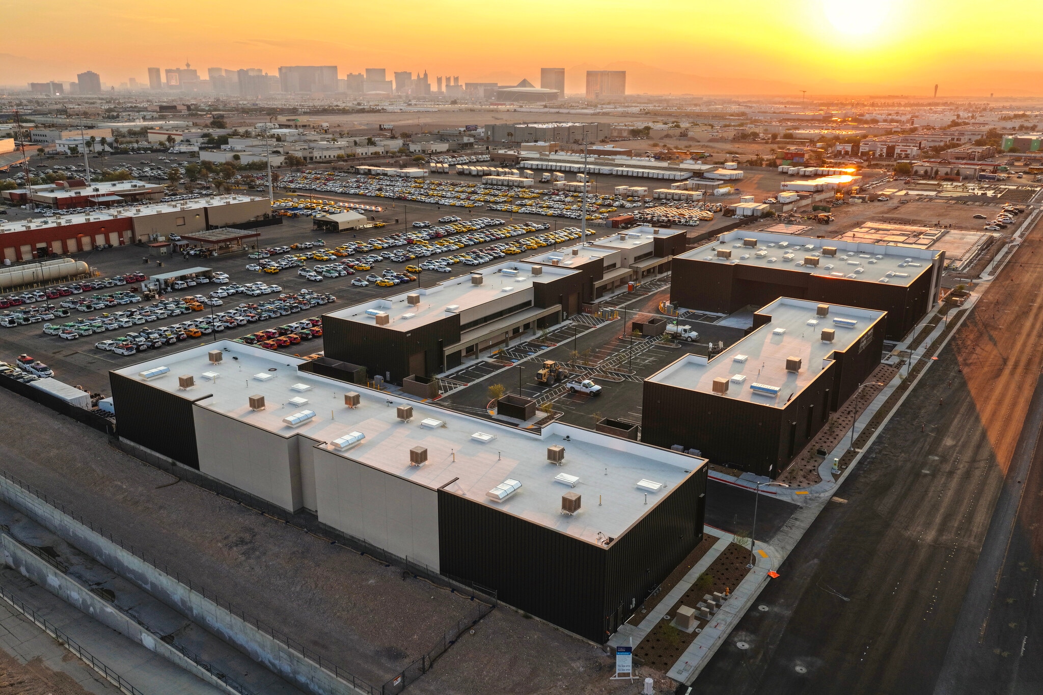 5168 W Sunset Rd, Las Vegas, NV for Sale