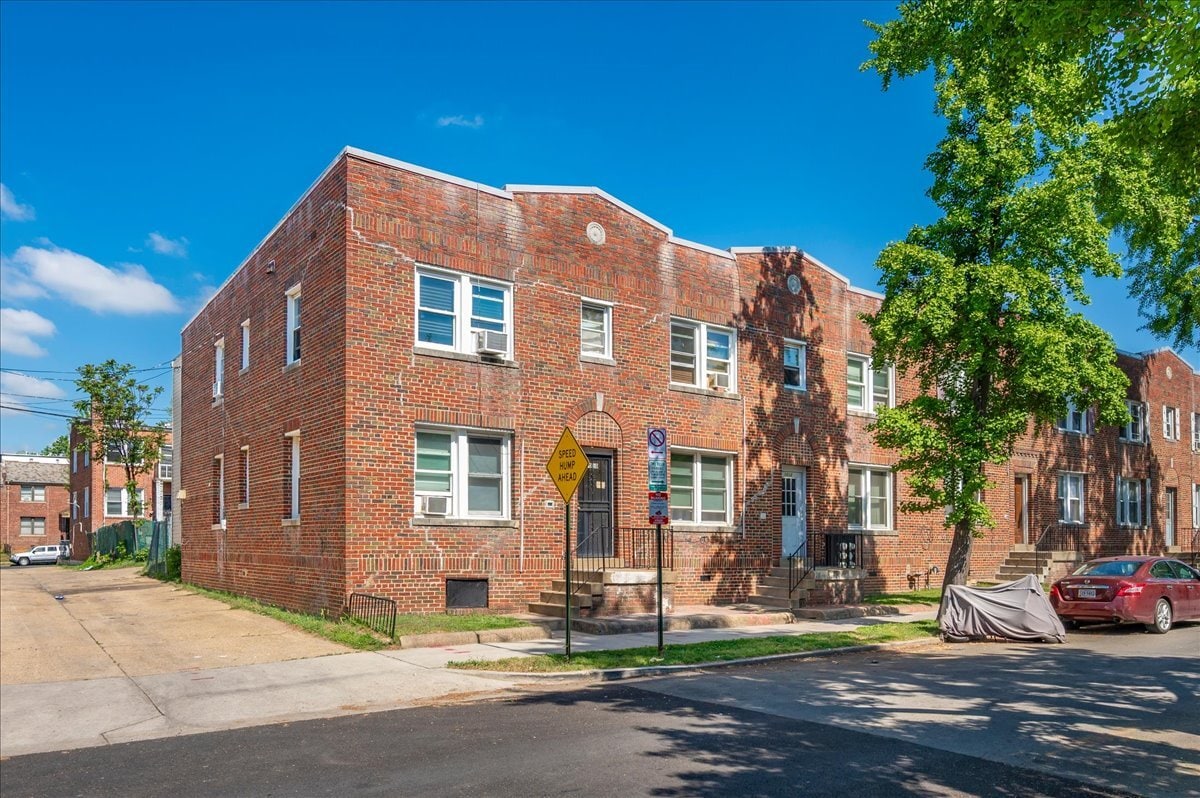 1010-1012 16TH Street NE, Washington, DC for Sale