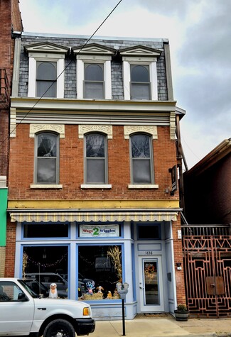 Dubuque, IA Storefront Retail/Residential - 1838 Central Ave