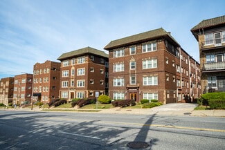 Cleveland, OH Apartments - 12491-12497 Cedar Rd