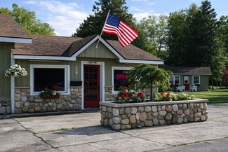 Honor, MI Hospitality - 11481 Main St