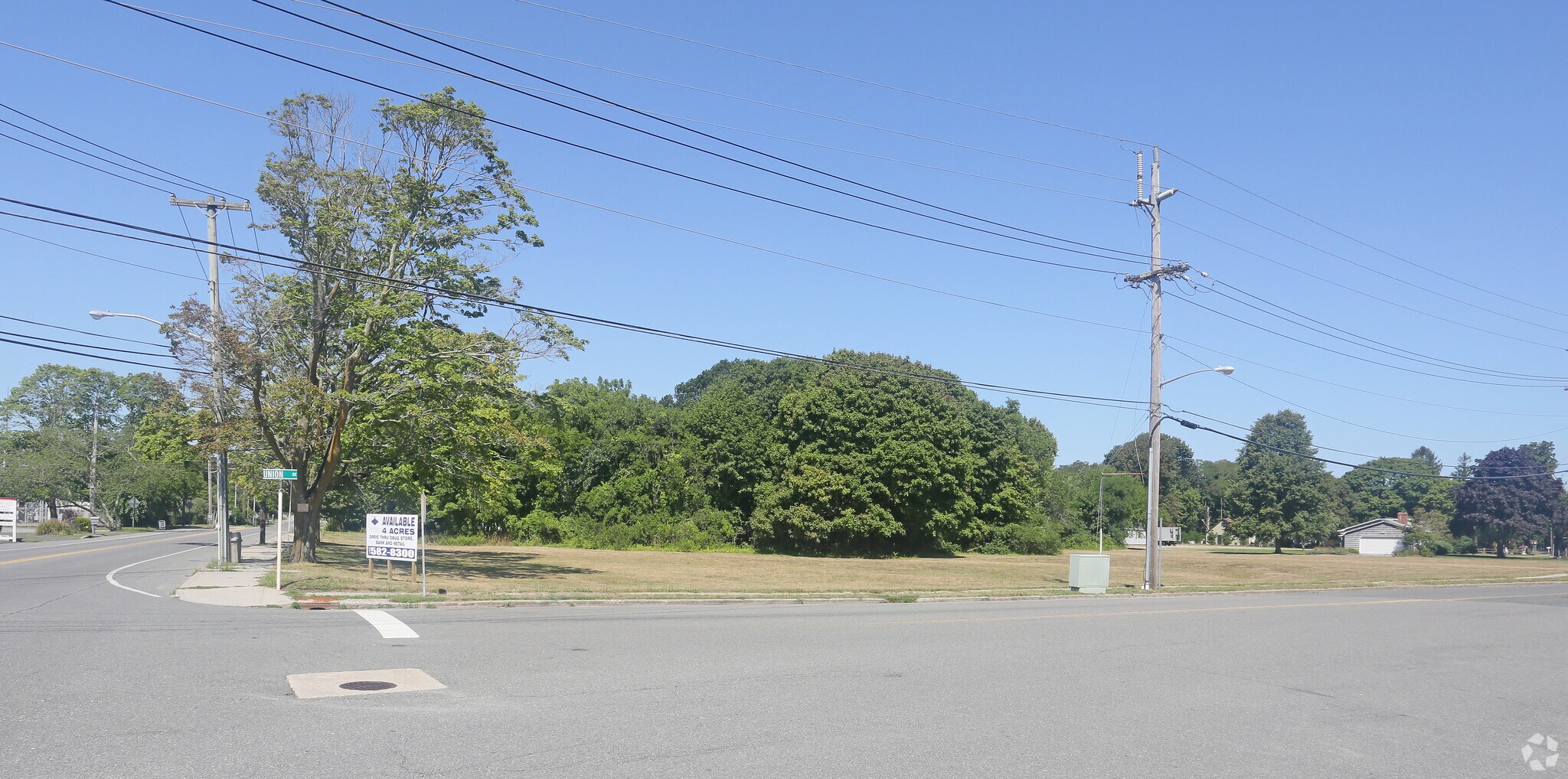 1 Union Ave Eastport, NY 11941 Land Property for Lease on