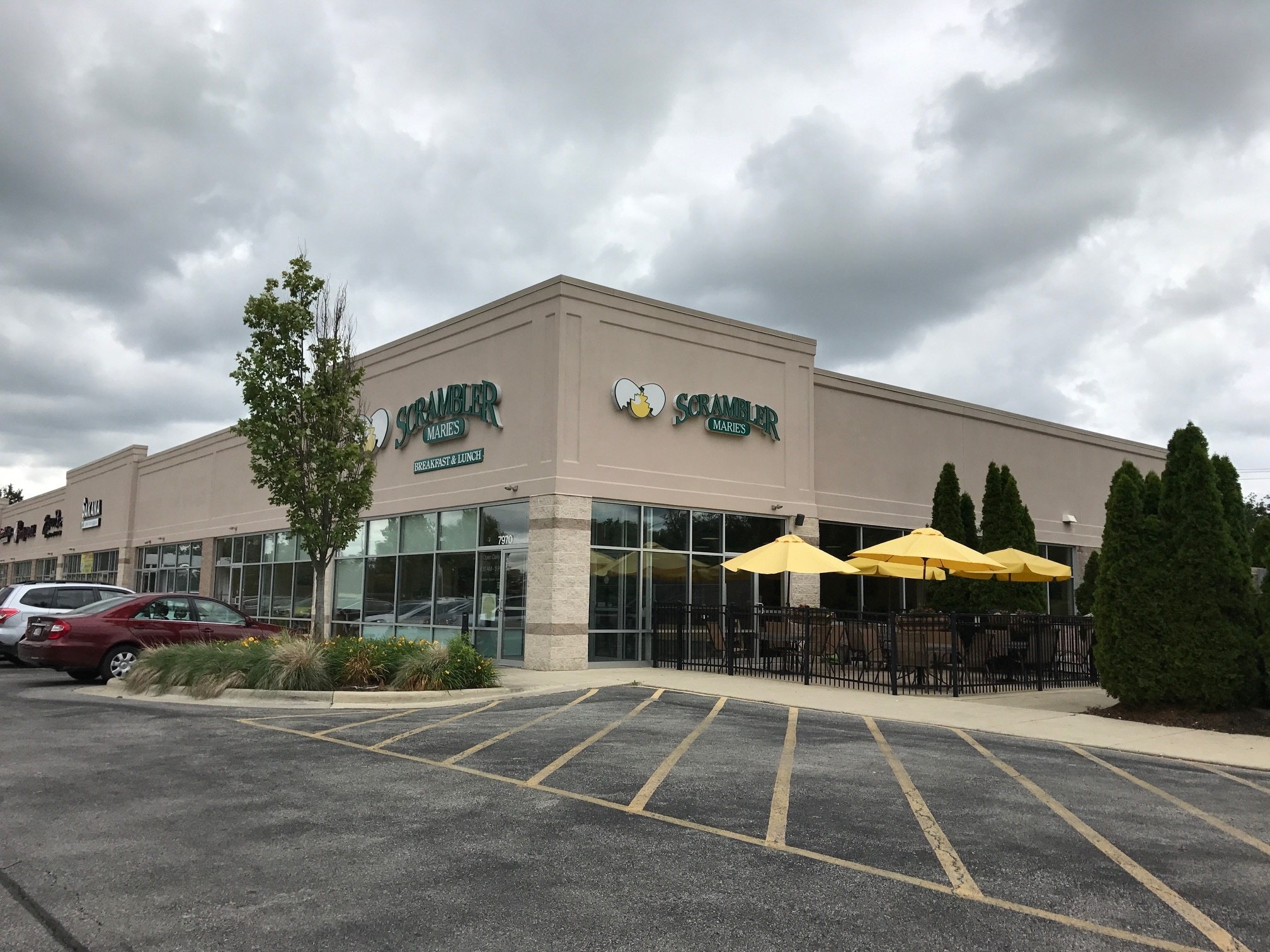 7940-7970 E Broad St, Reynoldsburg, OH for Sale