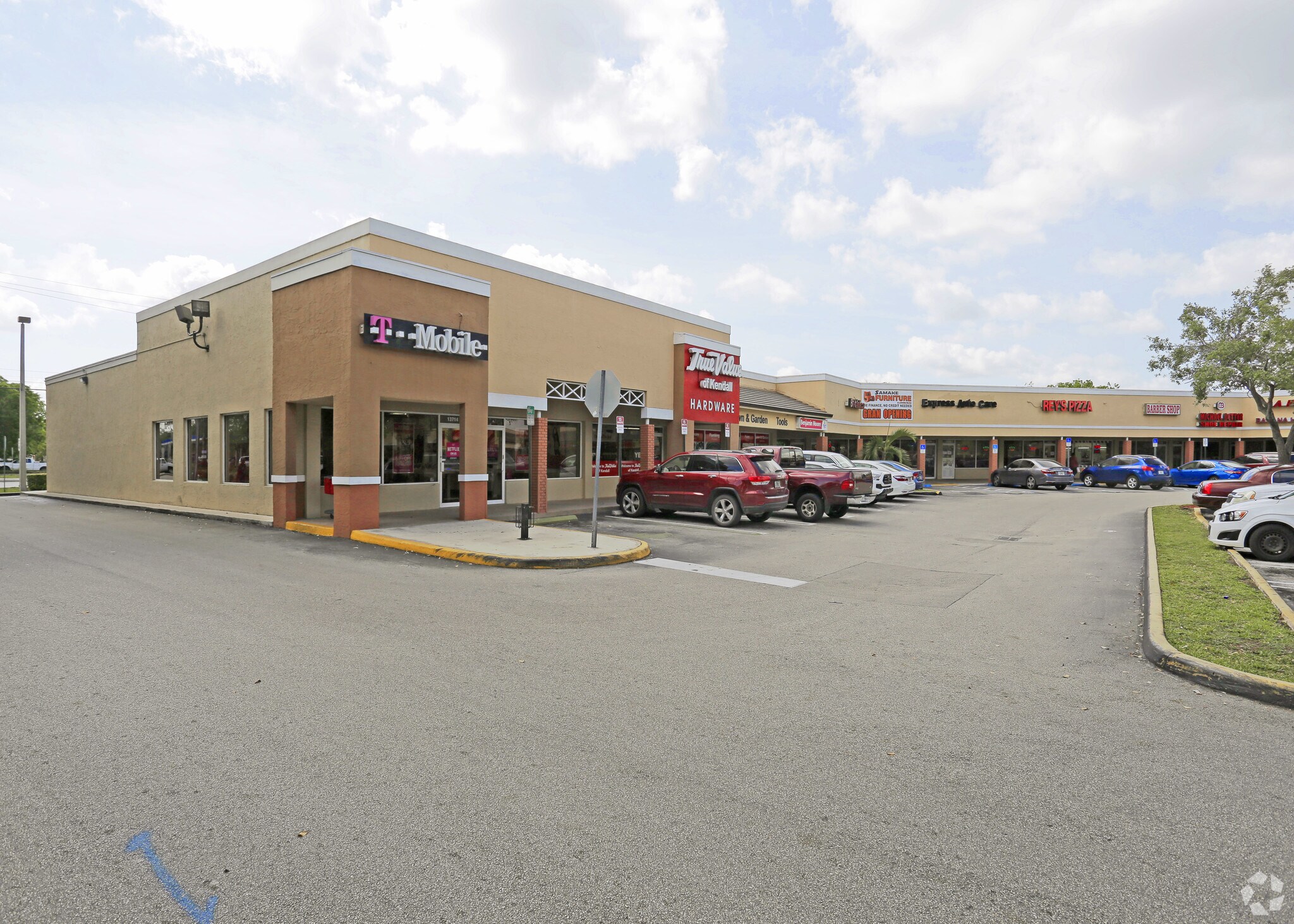 13712 SW 152nd St, Miami, FL for Rent