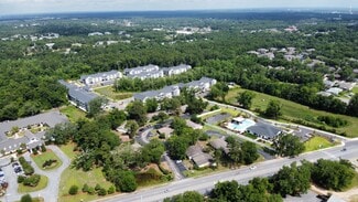 Pensacola, FL Apartments - 8619 N Davis Hwy
